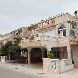 apartman-ita-jurica.splithotels.org/